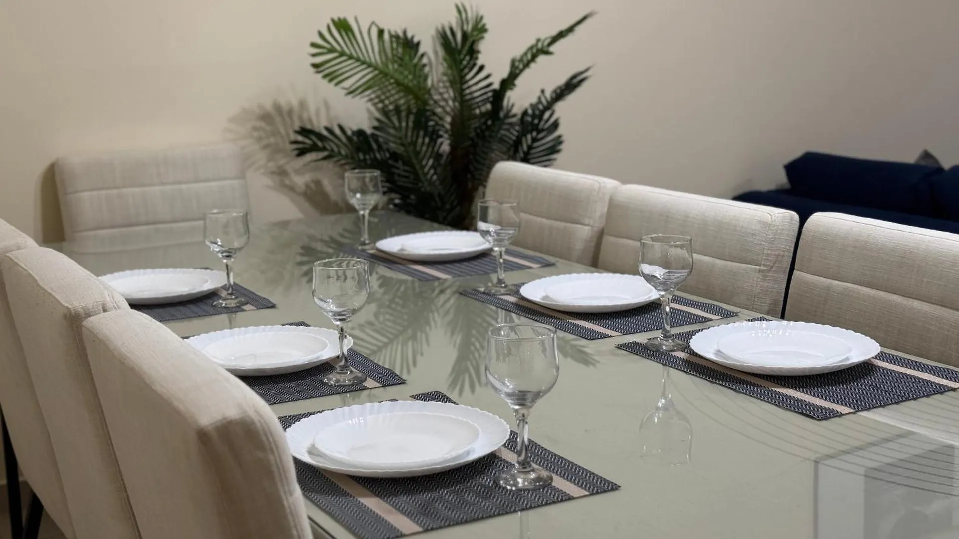 The Family Corner Apartment Sharjah 0*,