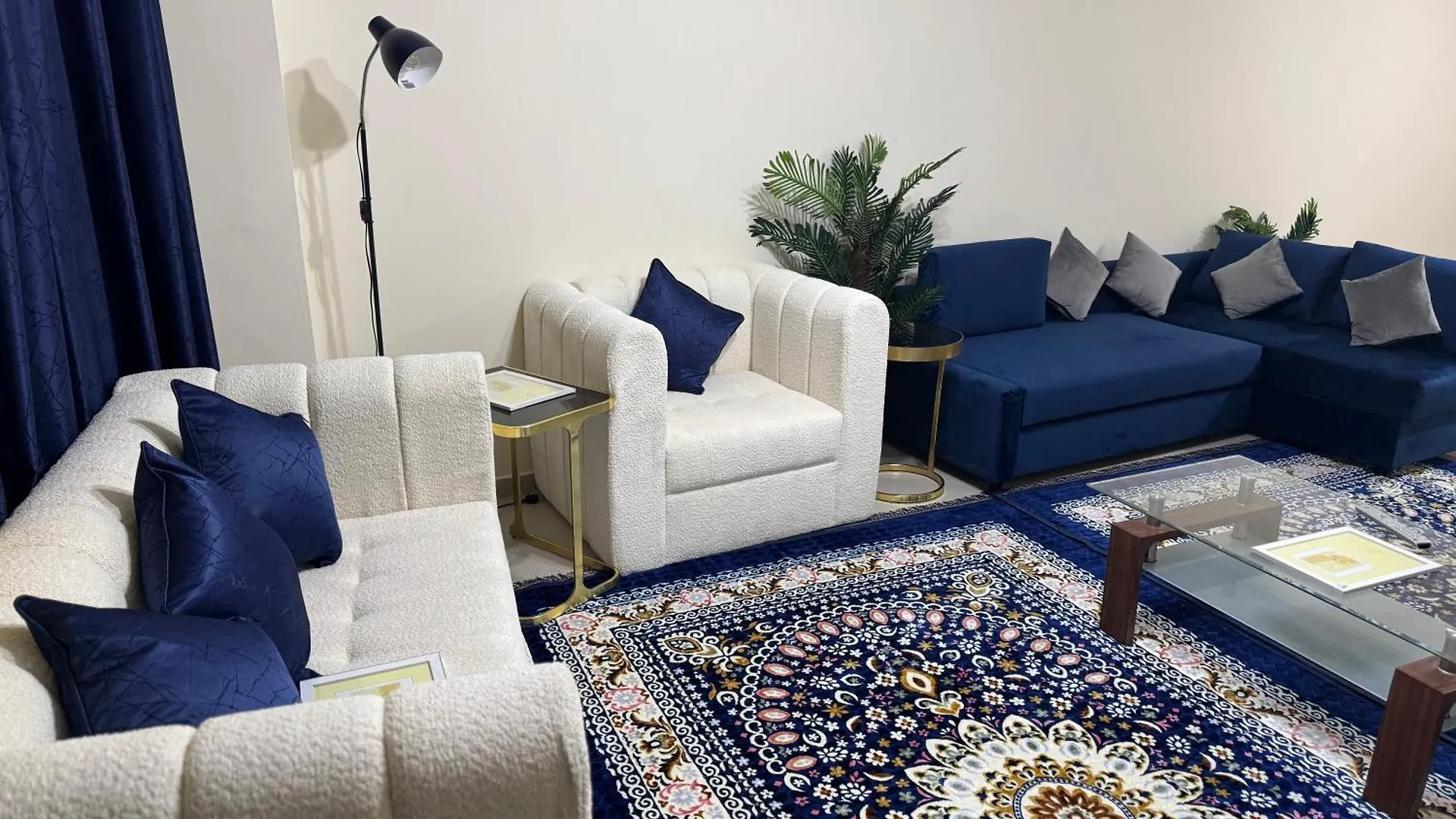 דירות שארג'ה The Family Corner איחוד האמירויות הערביות